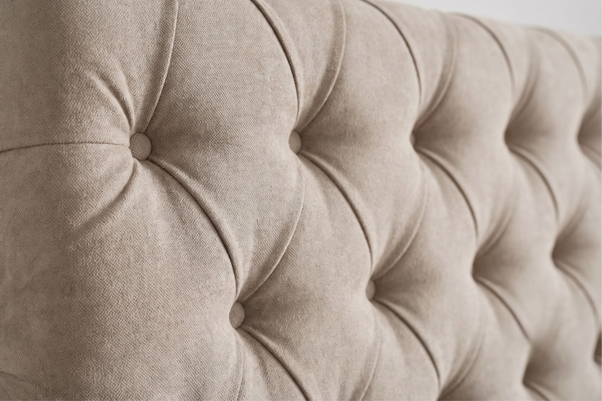 Boxspring Carrara | Taupe met 8 cm Topper (Une personne)